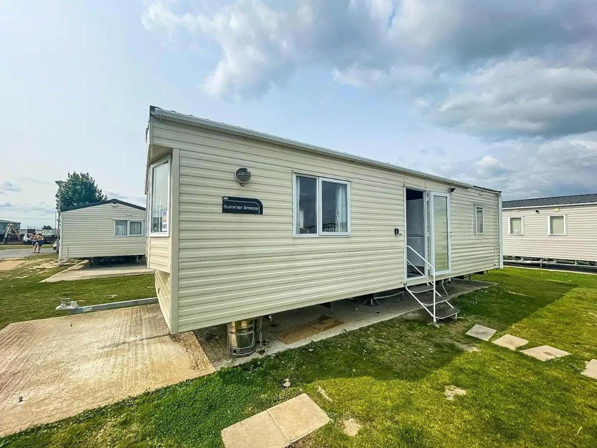 2Br-Sleeps6-Wifi-Freeparking-Holidaypark Clacton-on-Sea Εξωτερικό φωτογραφία