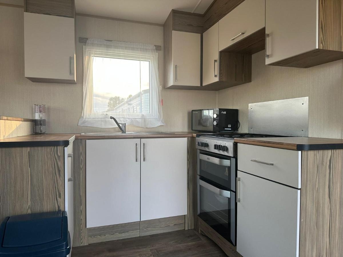 2Br-Sleeps6-Wifi-Freeparking-Holidaypark Clacton-on-Sea Εξωτερικό φωτογραφία